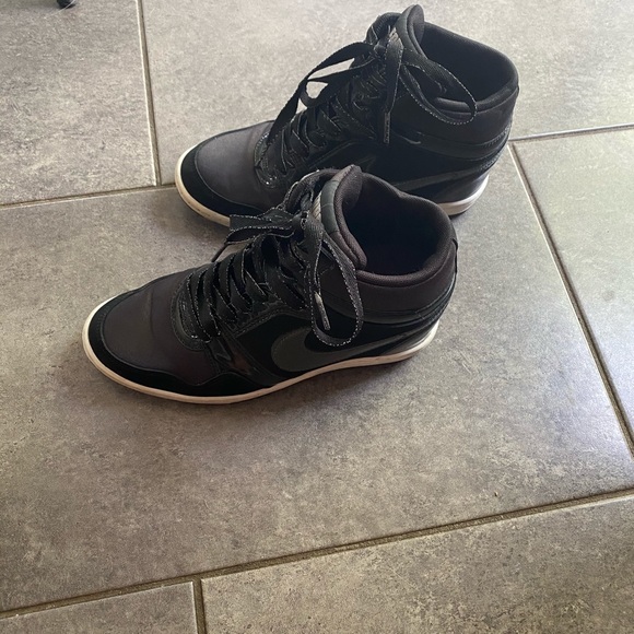 nike force sky high sneaker wedge